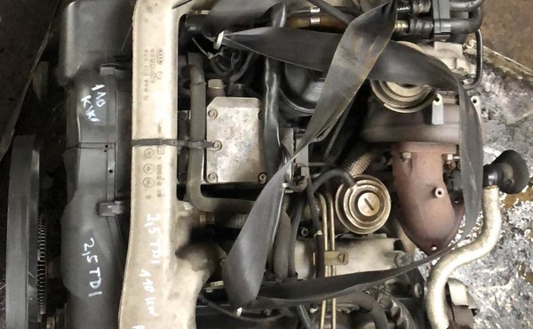 Motor Volkswagen Passat B5