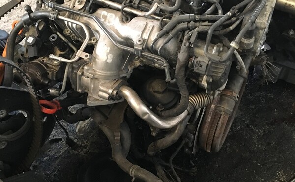 Motor Volkswagen Golf VI.