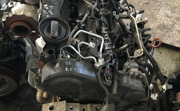 Motor Volkswagen Passat B6