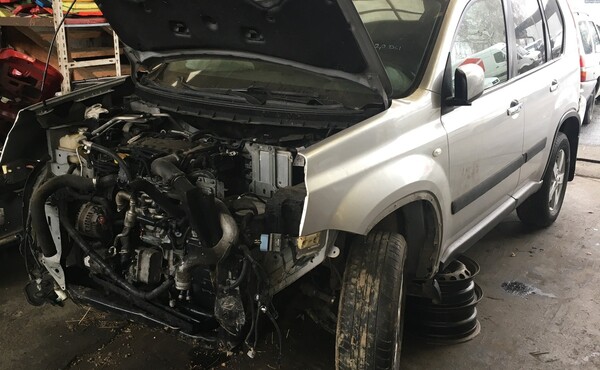 Nissan X-Trail na náhradní díly