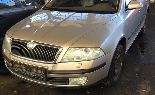 Škoda Octavia II. 4x4 na náhradní díly 