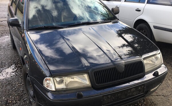 Škoda Octavia I. Combi na náhradní díly